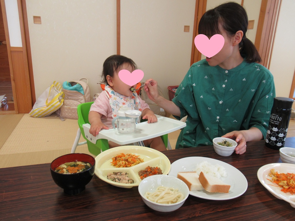 大きなお口で“あーん♡”