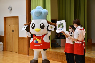 もぐちゃんとお野菜クイズをしたよ♪