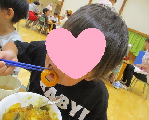大きなにんじんも甘くておいし～い♪
