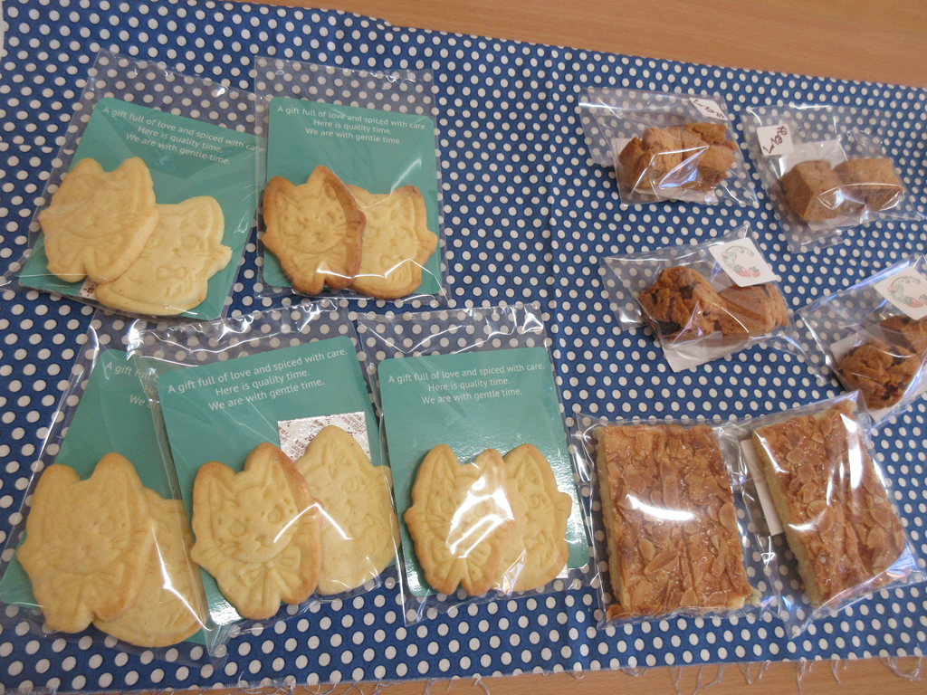 【プチカフェ】パン工房彩々さんの焼き菓子を美味しいコーヒーとともに頂きました♡